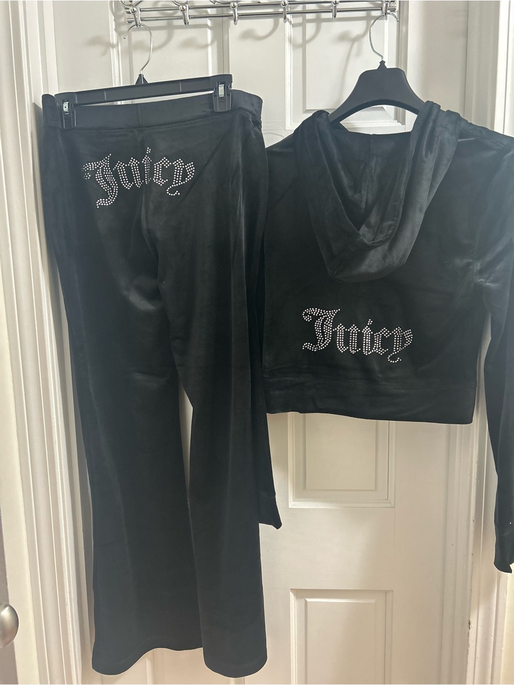 NWT Juicy Couture Black Velour Rhinestone Logo Tracksuit Set large black